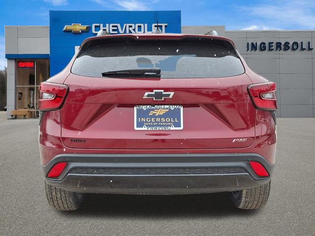 Used 2025 Chevrolet Trax RS w/ Driver Confidence Package image 26