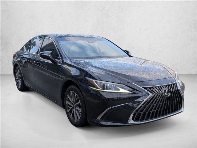 Used 2023 Lexus ES 350 image 3