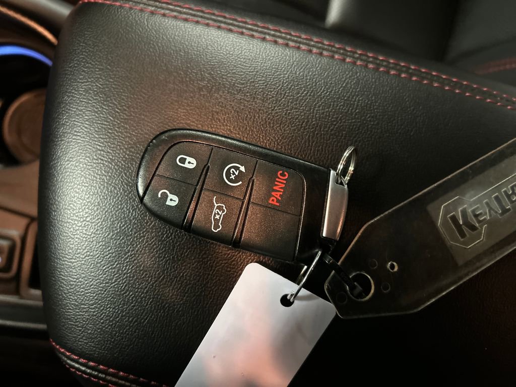 Used 2024 Dodge Durango R/T AWD/4WD image 22