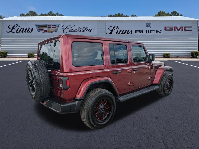 Used 2021 Jeep Wrangler Unlimited Sahara AWD/4WD image 4