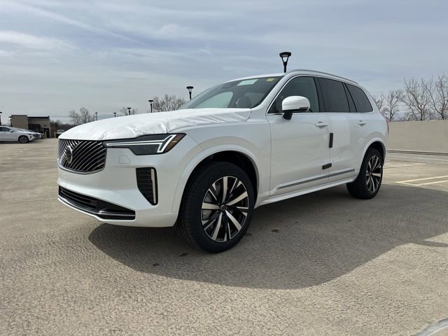 New 2026 Volvo XC90 B5 Core w/ Protection Package image 3