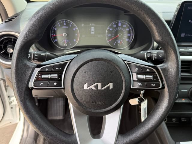 Used 2023 Kia Forte LXS FWD image 11