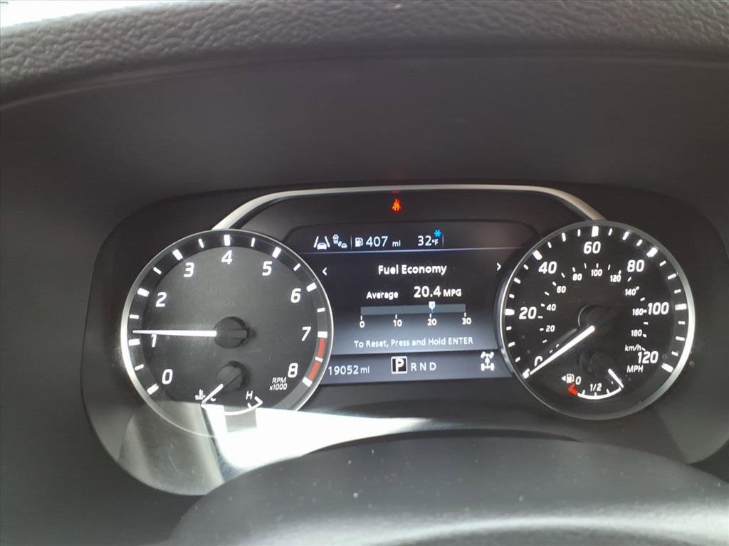 Used 2023 Nissan Frontier SV w/ Technology Package image 18