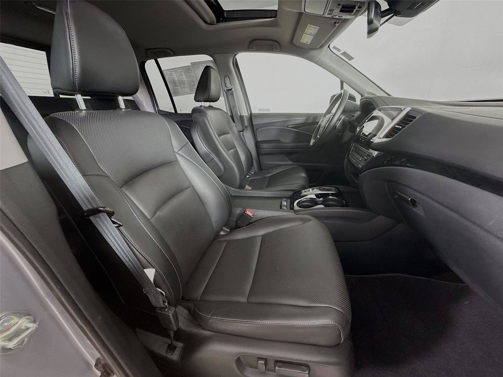 Used 2020 Honda Ridgeline RTL-E image 29