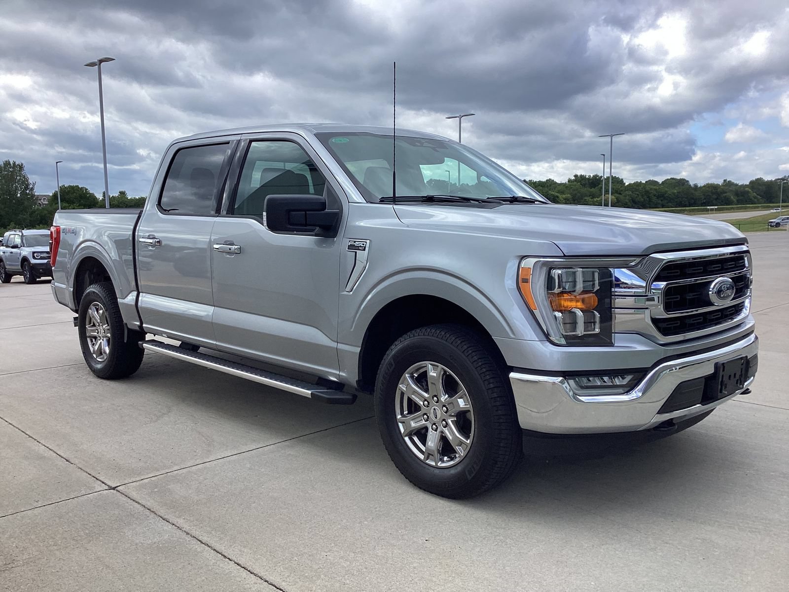 Used 2023 Ford F150 XLT w/ Equipment Group 302A High AWD/4WD image 2
