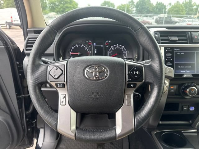 Used 2022 Toyota 4Runner SR5 RWD image 28