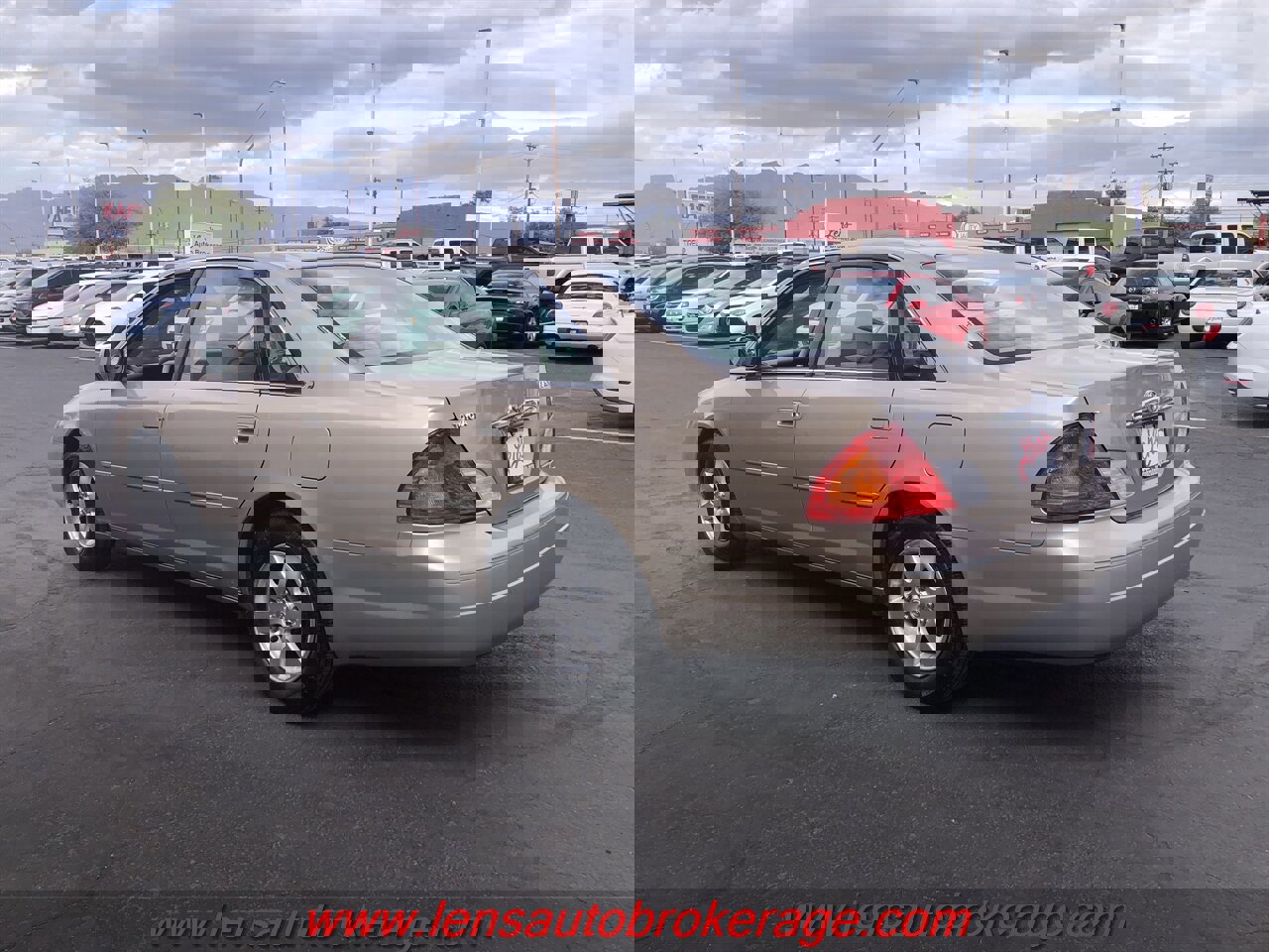 Used 2001 Toyota Avalon XLS image 6