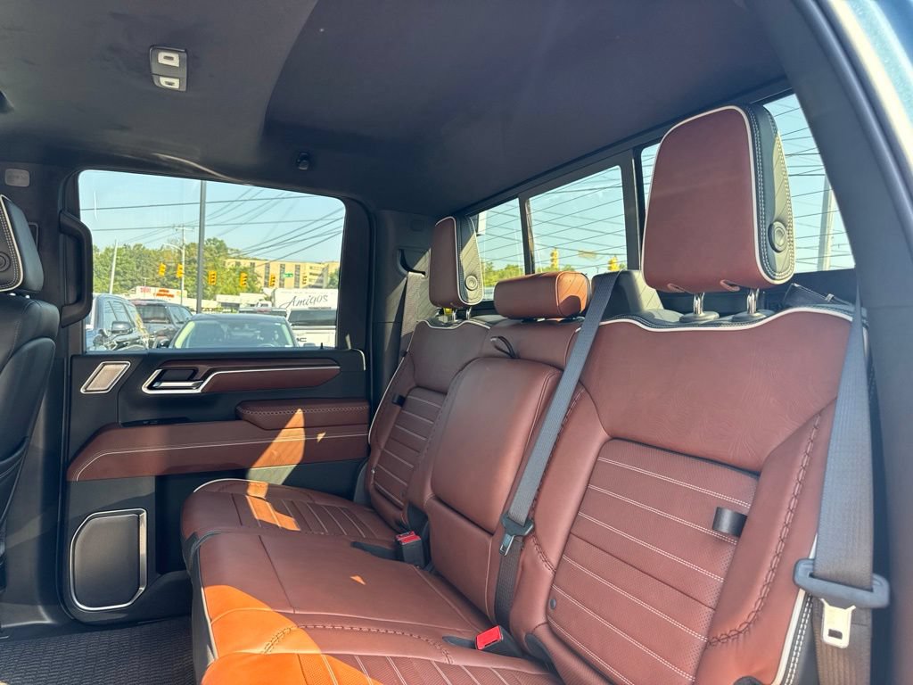 New 2026 GMC Sierra 3500 Denali Ultimate AWD/4WD image 32