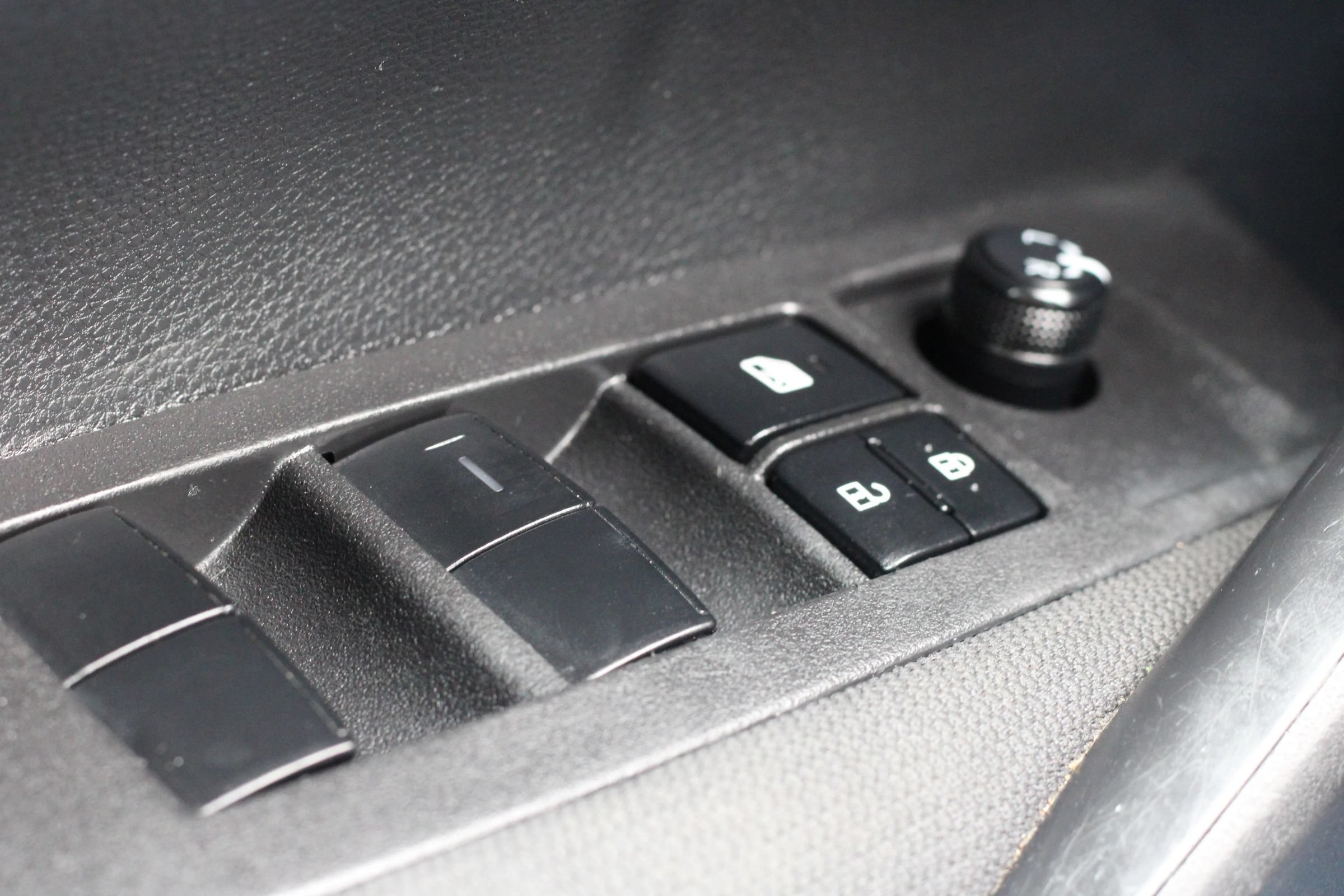 Used 2022 Toyota Corolla LE FWD image 21
