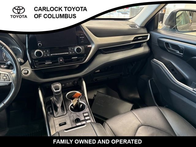 Used 2023 Toyota Highlander LE image 21