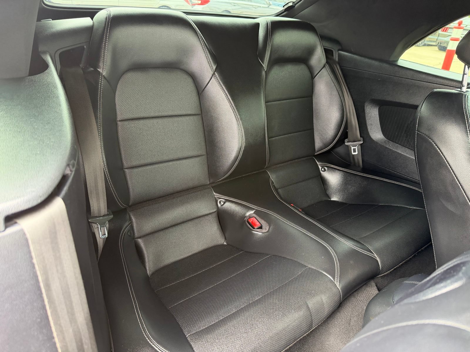 Used 2020 Ford Mustang GT Premium RWD image 23