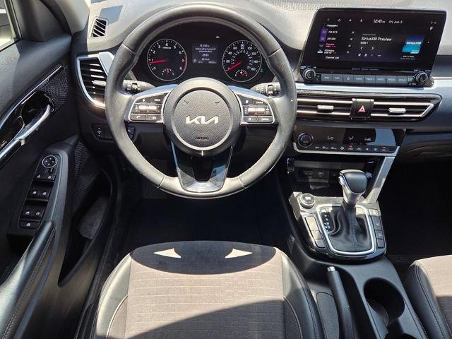 Used 2023 Kia Seltos Nightfall Edition AWD/4WD image 16