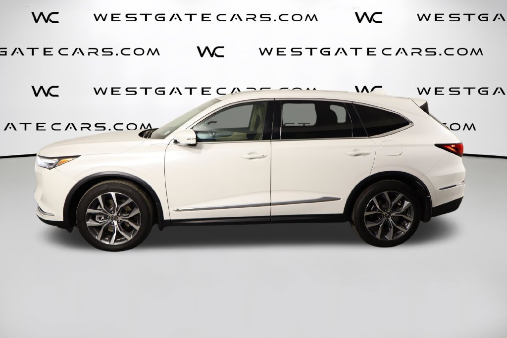 Used 2023 Acura MDX w/ Technology Package FWD image 5