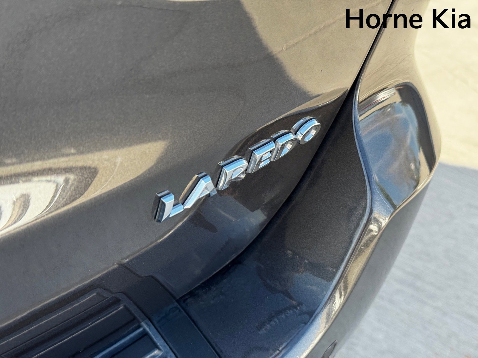 Used 2021 Jeep Grand Cherokee Laredo image 26