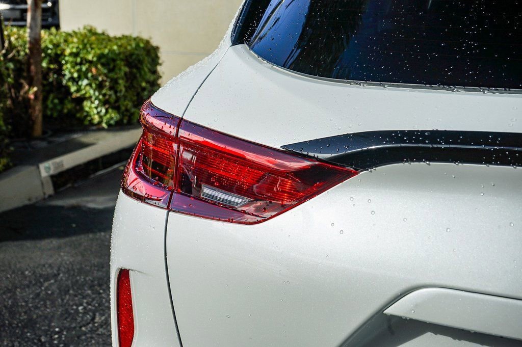 Certified 2023 INFINITI QX50 Sport image 7