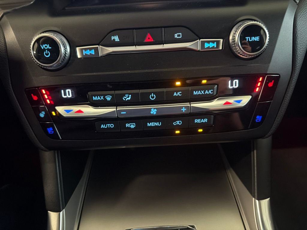 Certified 2020 Ford Explorer Limited w/ Hybrid Equipment Group 310A AWD/4WD image 92