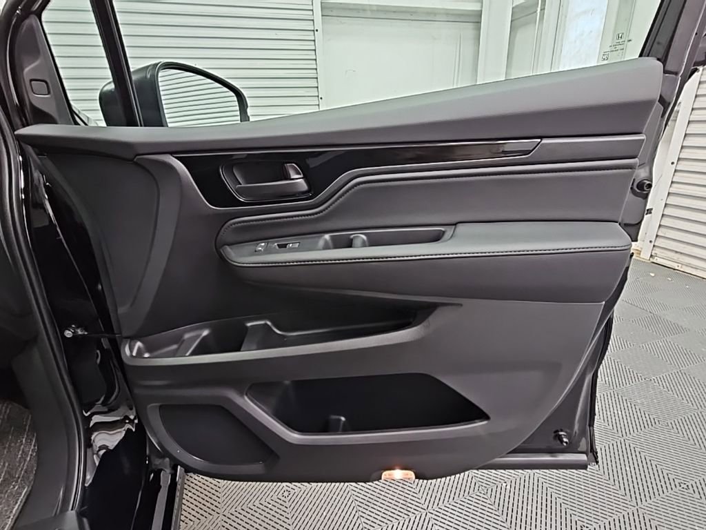 New 2026 Honda Odyssey Touring image 42