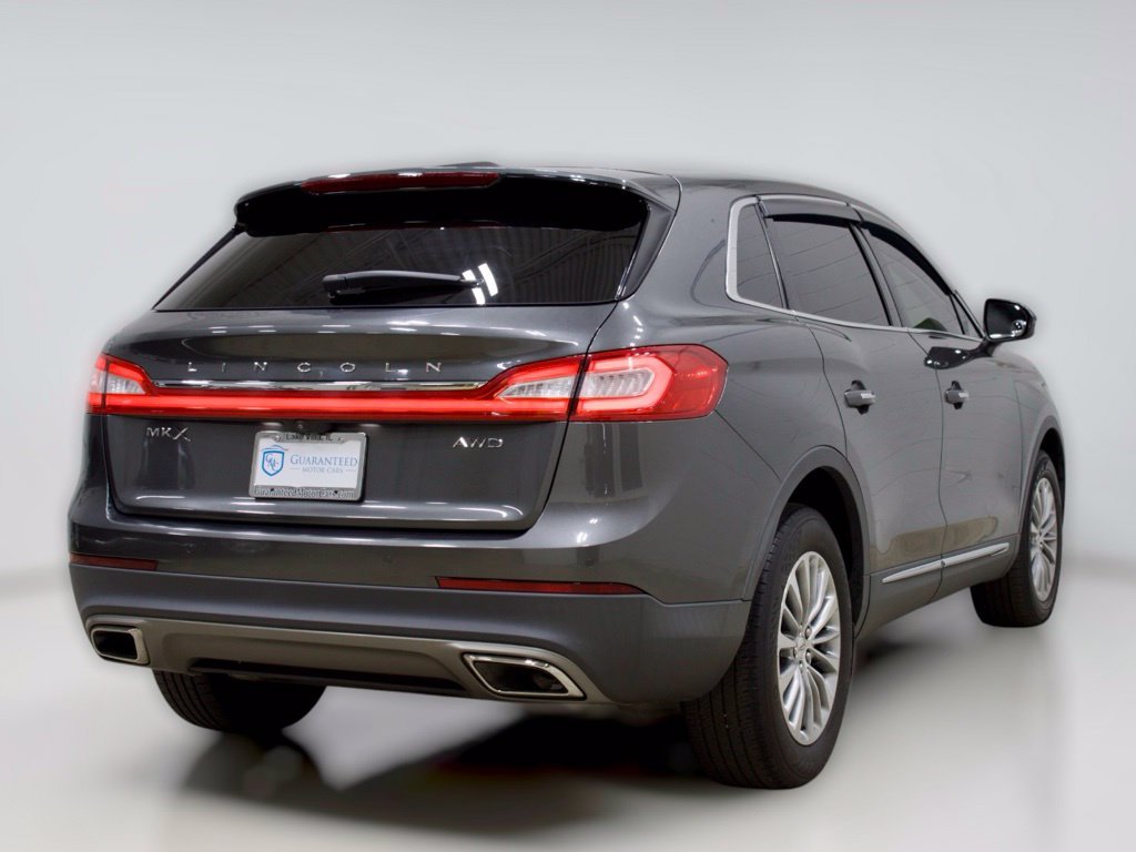 Used 2018 Lincoln MKX Select w/ Select Plus Package AWD/4WD image 13