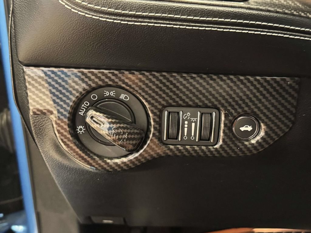 Used 2023 Dodge Challenger SRT Hellcat RWD image 27
