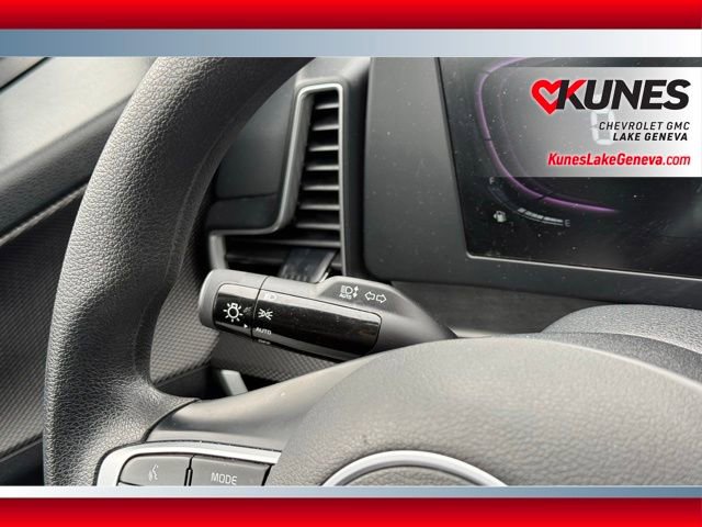 Used 2025 Kia Sportage LX image 37