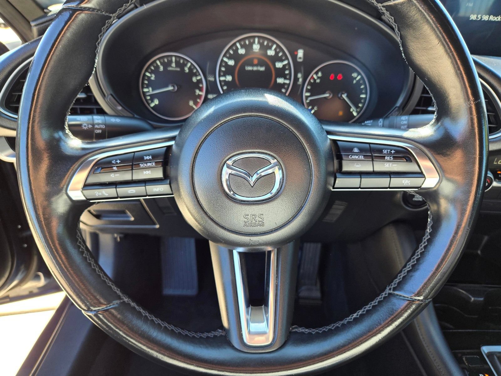 Certified 2025 MAZDA MAZDA3 s Sport FWD image 34