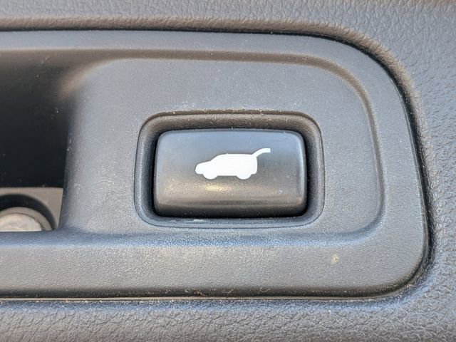 Used 2016 Honda Pilot Touring image 13