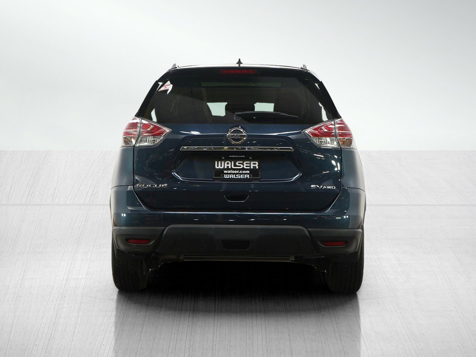 Used 2016 Nissan Rogue SV w/ SV Premium Package AWD/4WD image 4
