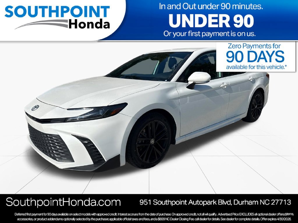 Used 2025 Toyota Camry SE FWD image 3
