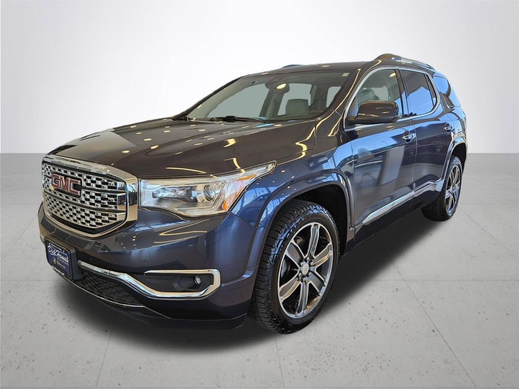 Used 2018 GMC Acadia Denali w/ LPO, Cargo Package image 2