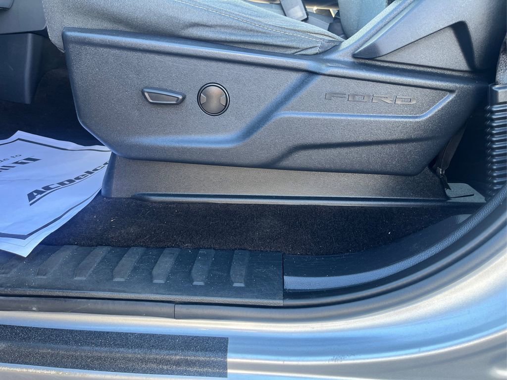 Used 2022 Ford F150 XLT w/ Trailer Tow Package image 16