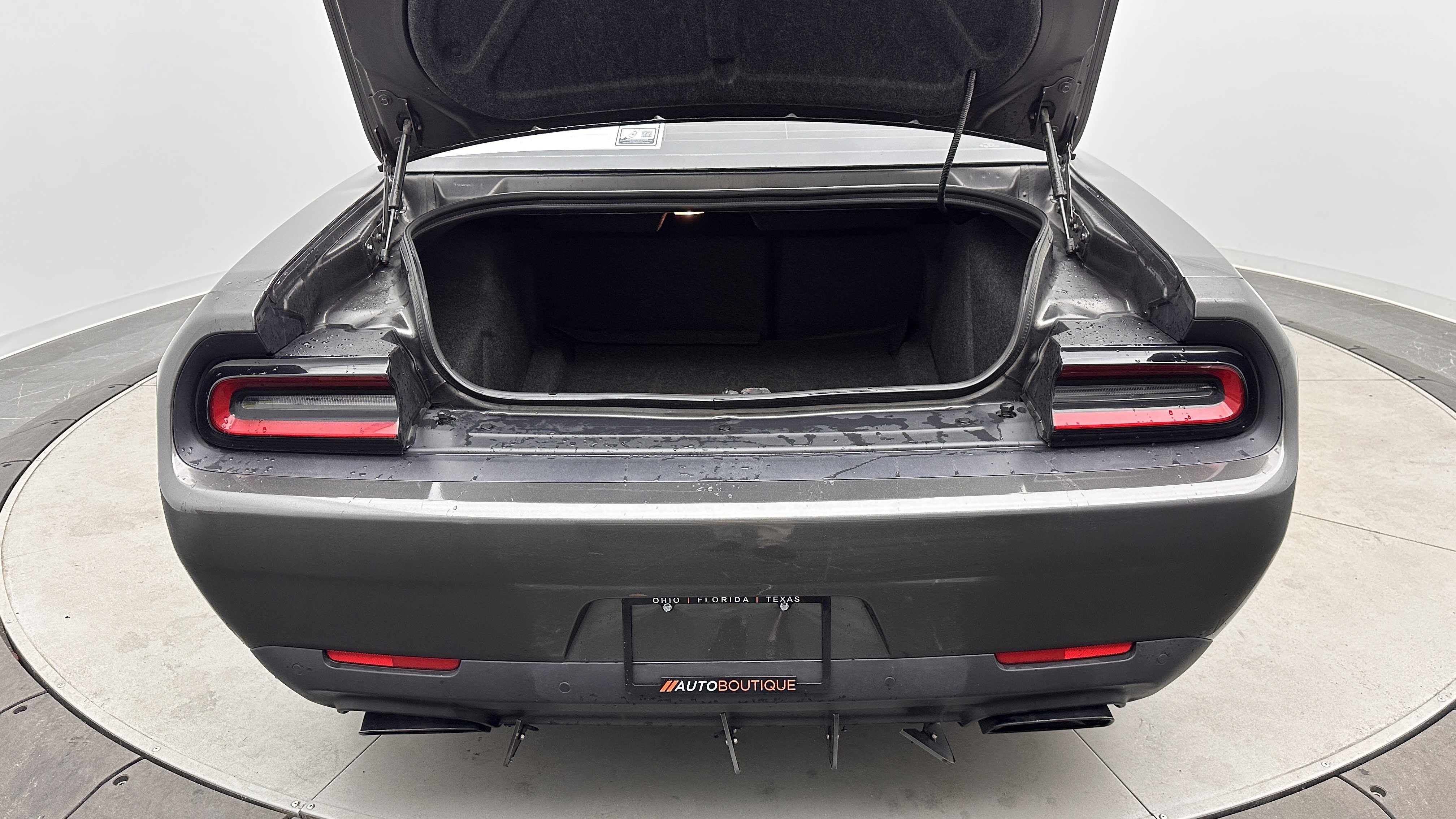 Used 2020 Dodge Challenger SRT Hellcat w/ Plus Package image 28