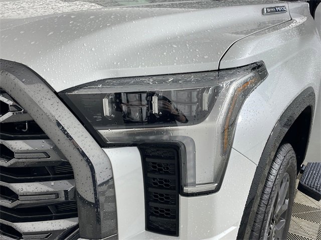 New 2025 Toyota Tundra Platinum image 24