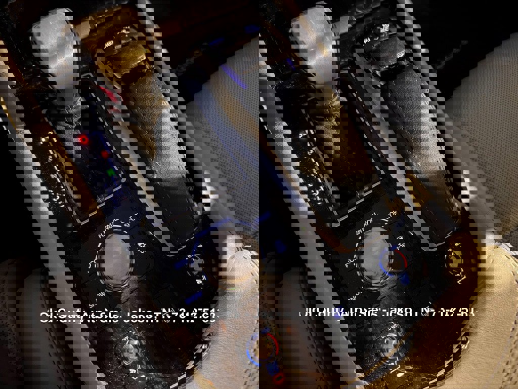 Used 2014 Lexus LS 460 image 27