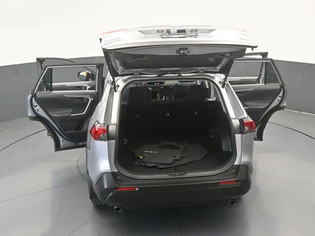 Used 2024 Toyota RAV4 LE AWD/4WD image 56
