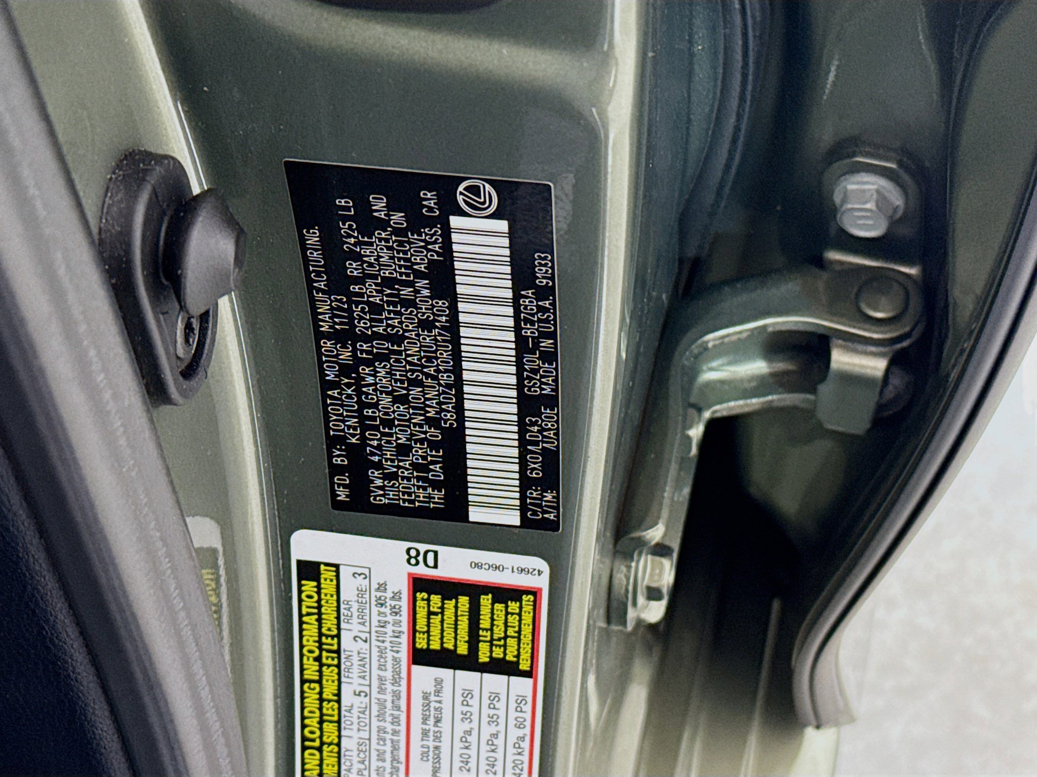 Certified 2024 Lexus ES 350 w/ Premium Package image 30