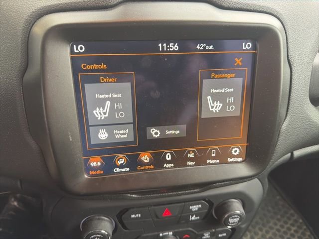 Certified 2021 Jeep Renegade Trailhawk w/ Trailer Tow Group image 8