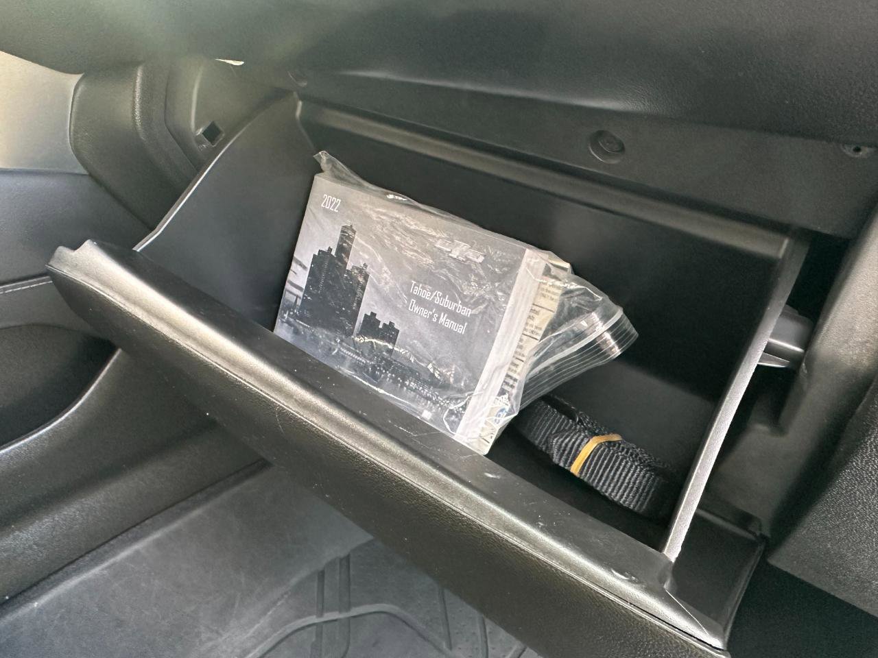 Used 2022 Chevrolet Tahoe LT w/ Luxury Package image 36