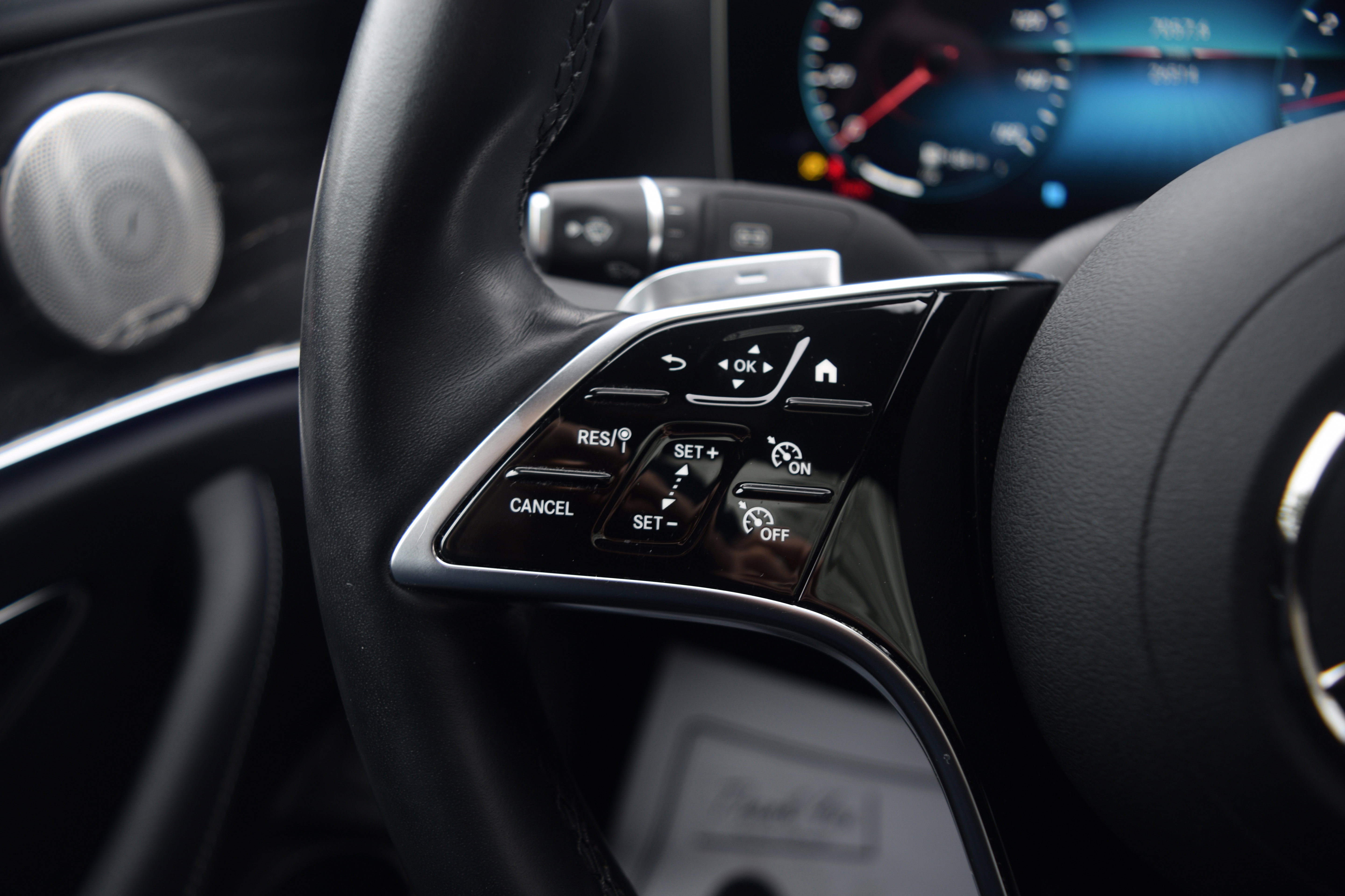 Used 2022 Mercedes-Benz E 350 4MATIC Sedan image 6