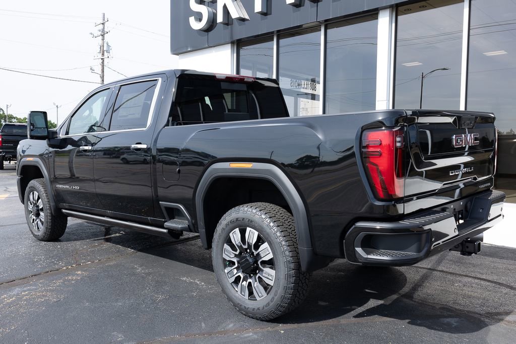 New 2026 GMC Sierra 2500 Denali w/ Technology Package AWD/4WD image 11