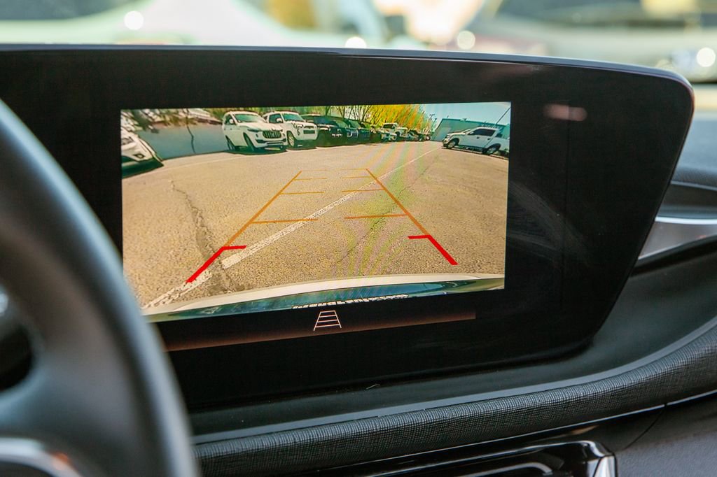 Used 2024 Buick Envista Sport Touring w/ Convenience II Package image 14