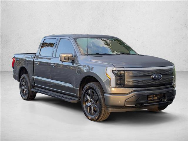 Used 2023 Ford F150 Lightning Lariat AWD/4WD image 3