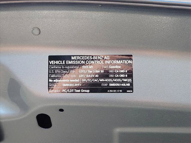 Used 2025 Mercedes-Benz GLC 300 4MATIC image 24
