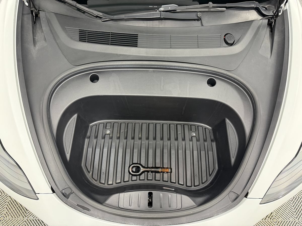 Used 2022 Tesla Model 3 Long Range AWD/4WD image 31