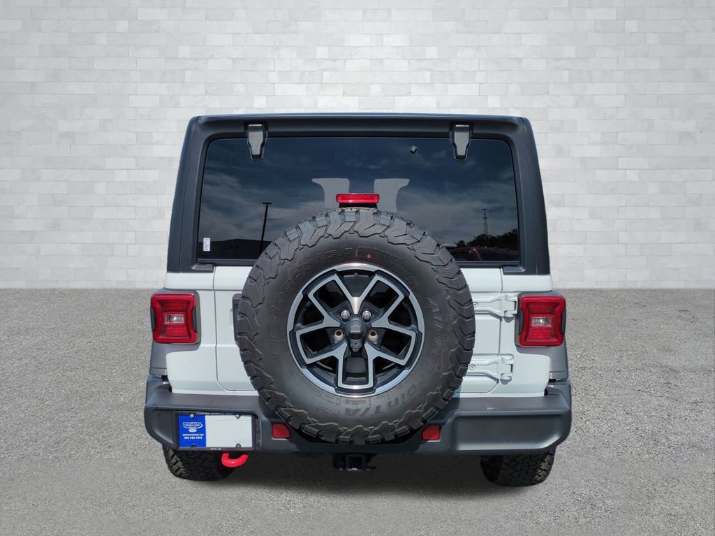 Used 2024 Jeep Wrangler Unlimited Rubicon AWD/4WD image 6