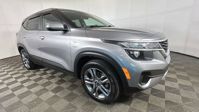 Used 2021 Kia Seltos LX AWD/4WD video 2