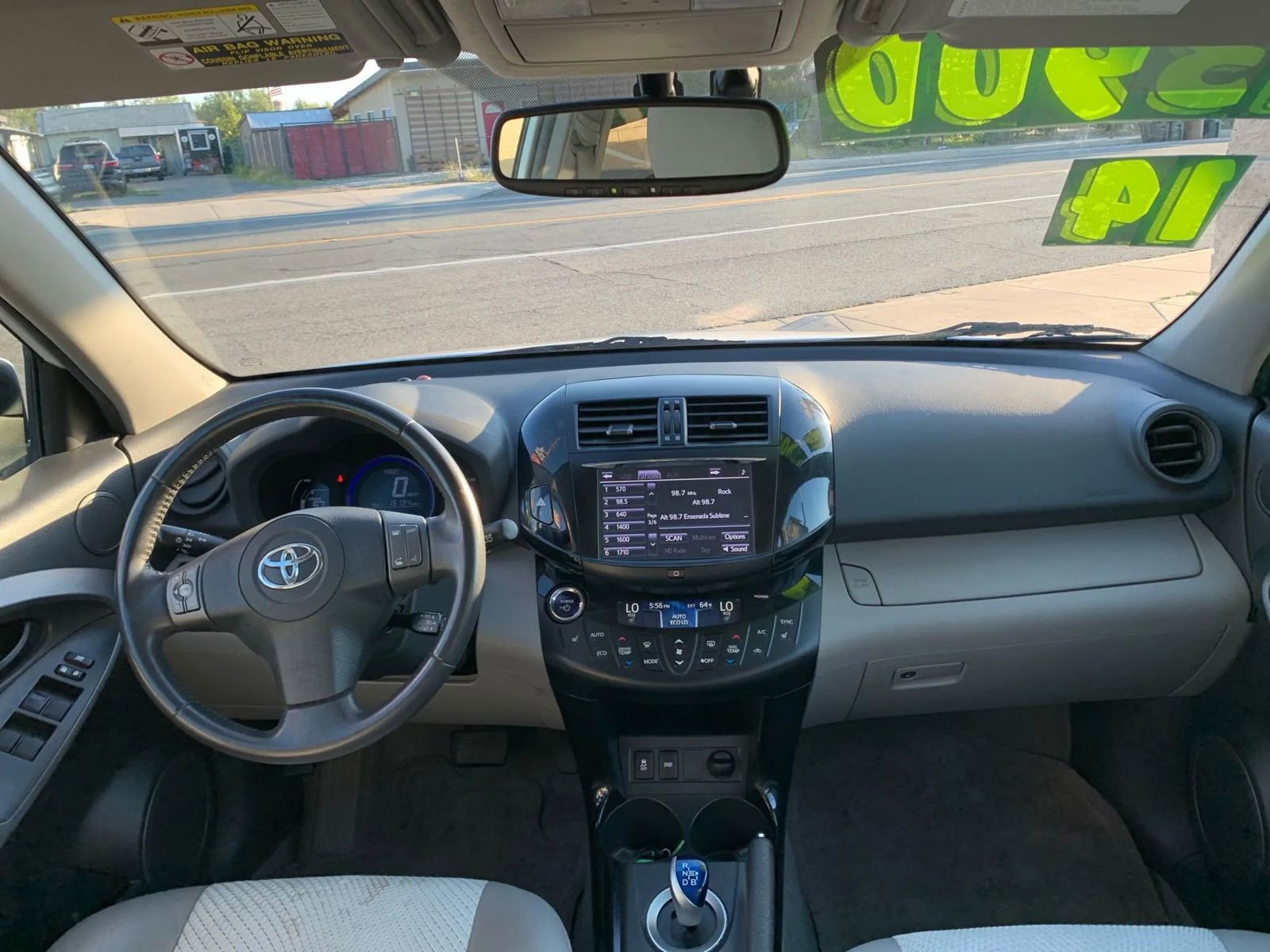 Used 2014 Toyota RAV4 EV FWD image 12