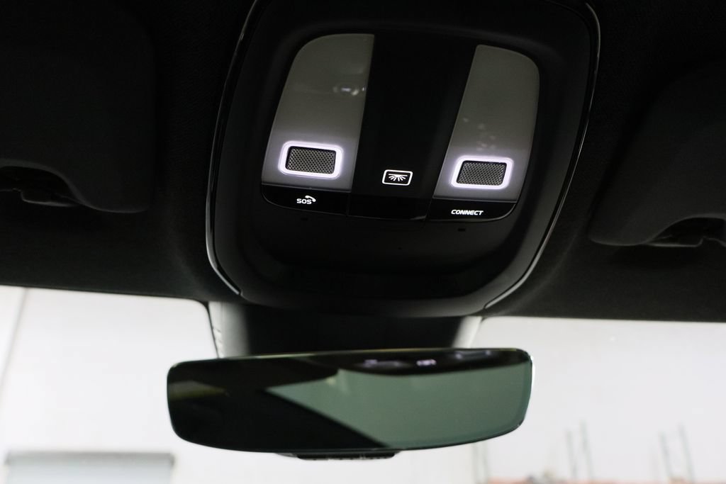 Used 2023 Polestar Polestar 2 AWD/4WD image 18