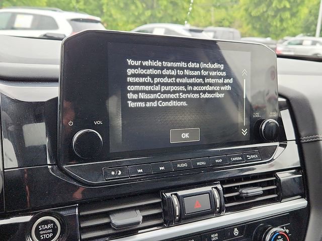 Used 2024 Nissan Pathfinder Platinum w/ Lighting Package (N93) AWD/4WD image 19