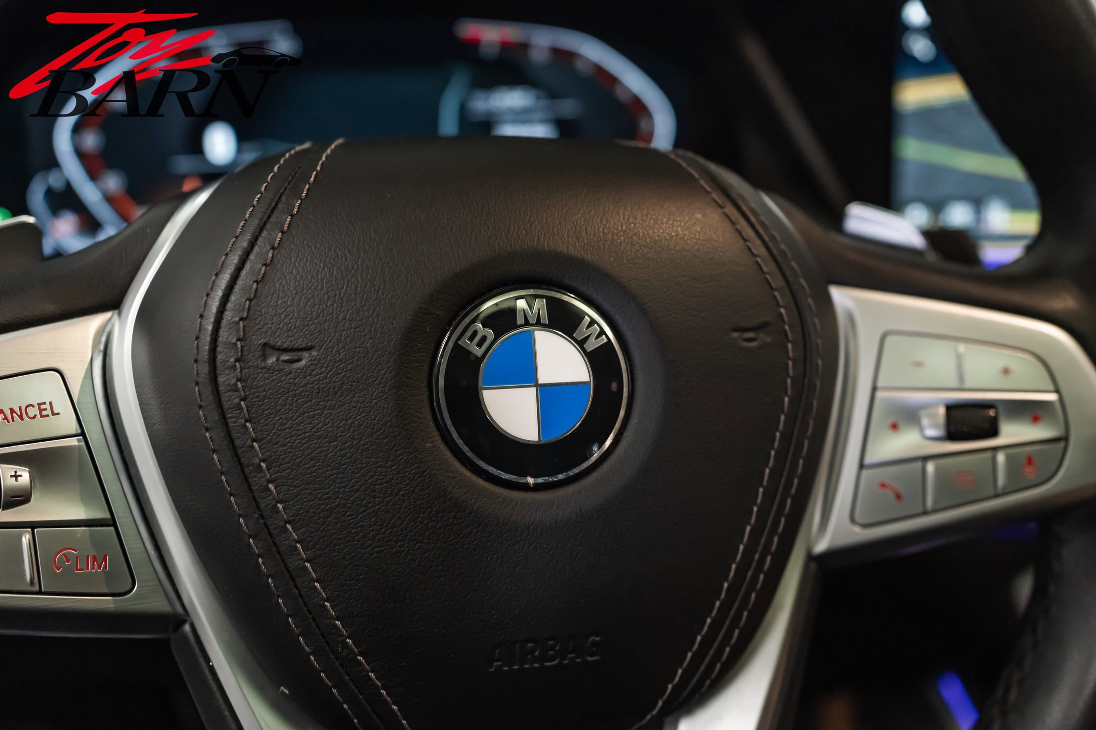 Used 2022 BMW X7 xDrive40i w/ Premium Package image 32