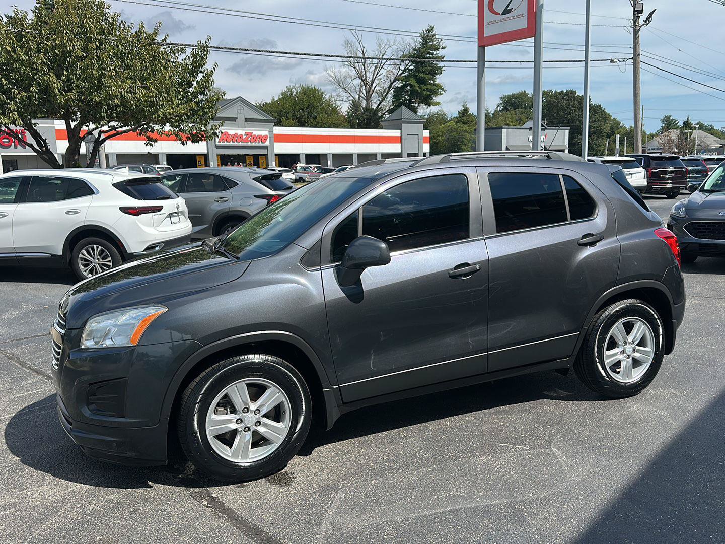 Used 2016 Chevrolet Trax LT w/ LT Convenience Package FWD image 6